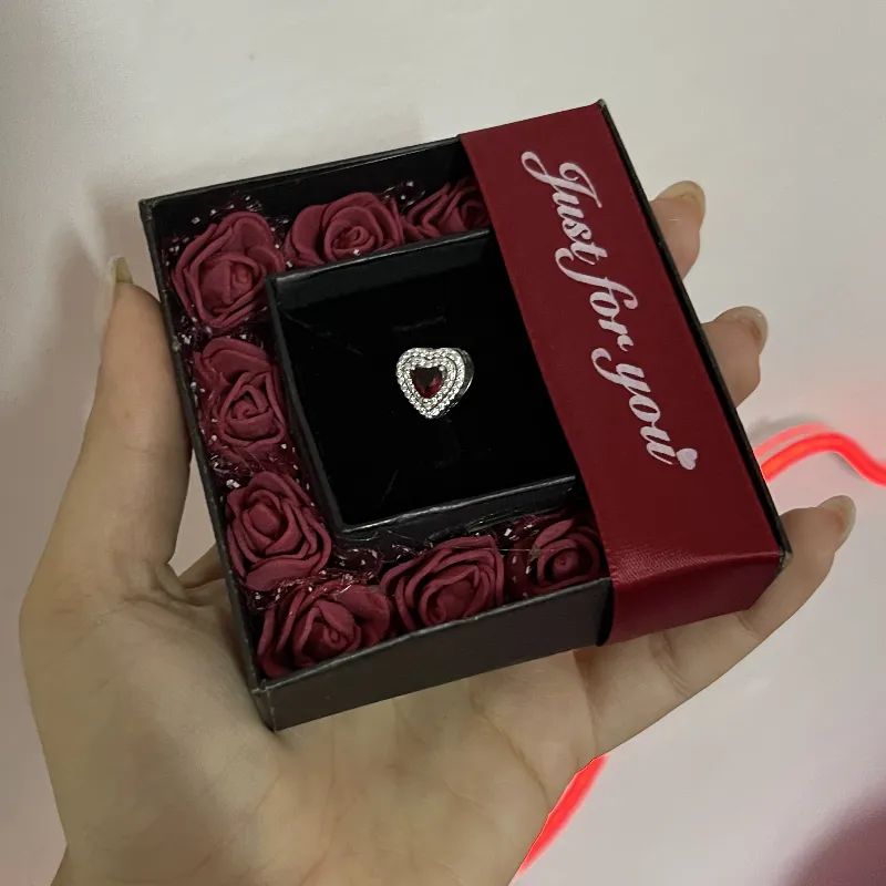 Charm amor profundo Pandora