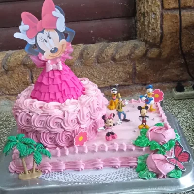 Rectangular abajo (más chico) y redondo arriba