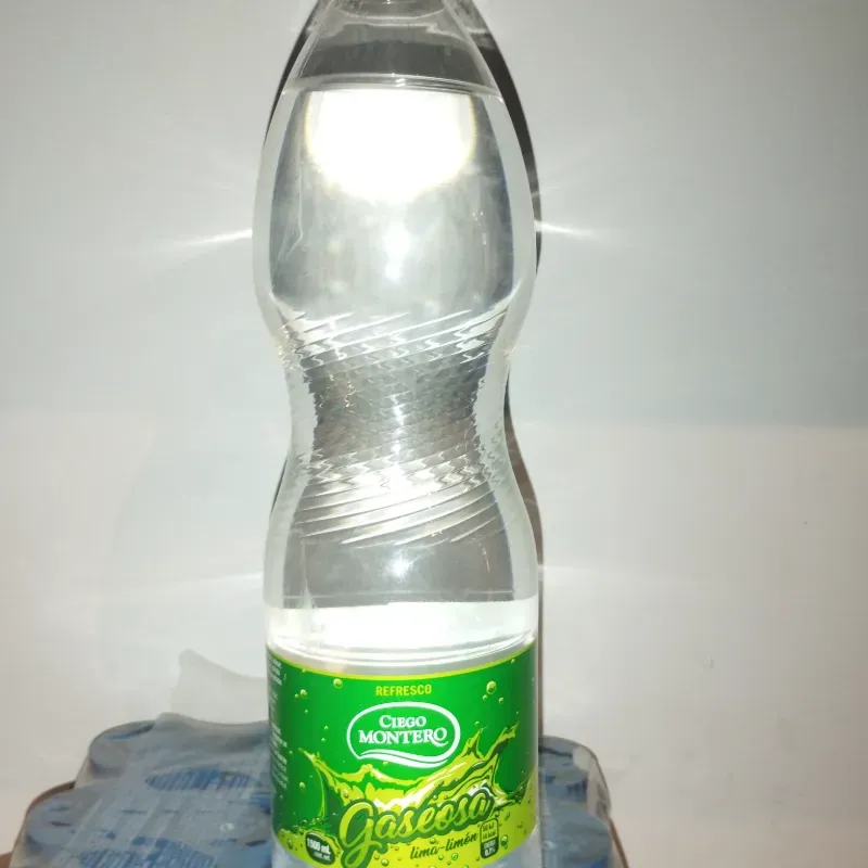 refresco limón pomo
