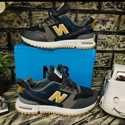 New balance gris oscuro