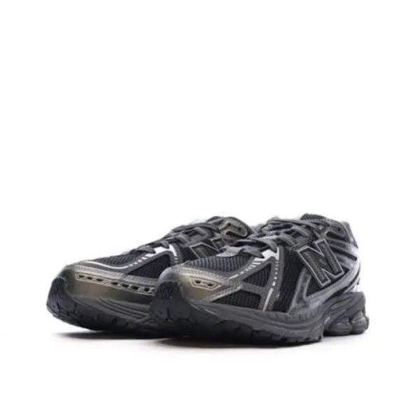 New Balance Phantom Black X