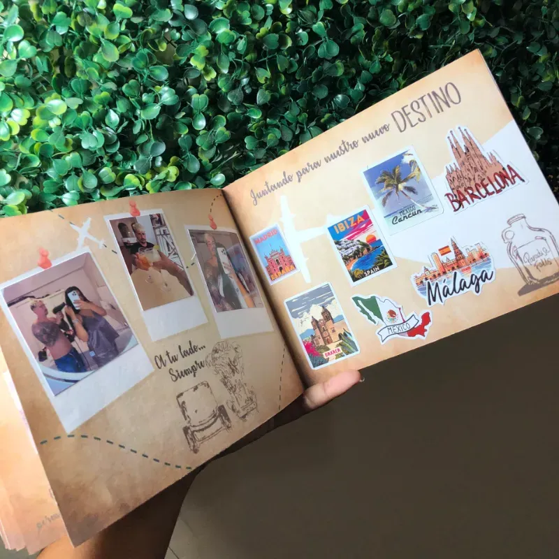 Mini Libro de Aventuras UP 