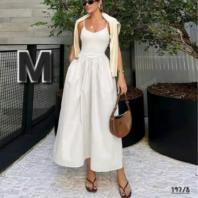 Vestido con 2 Capas y Bolsillo