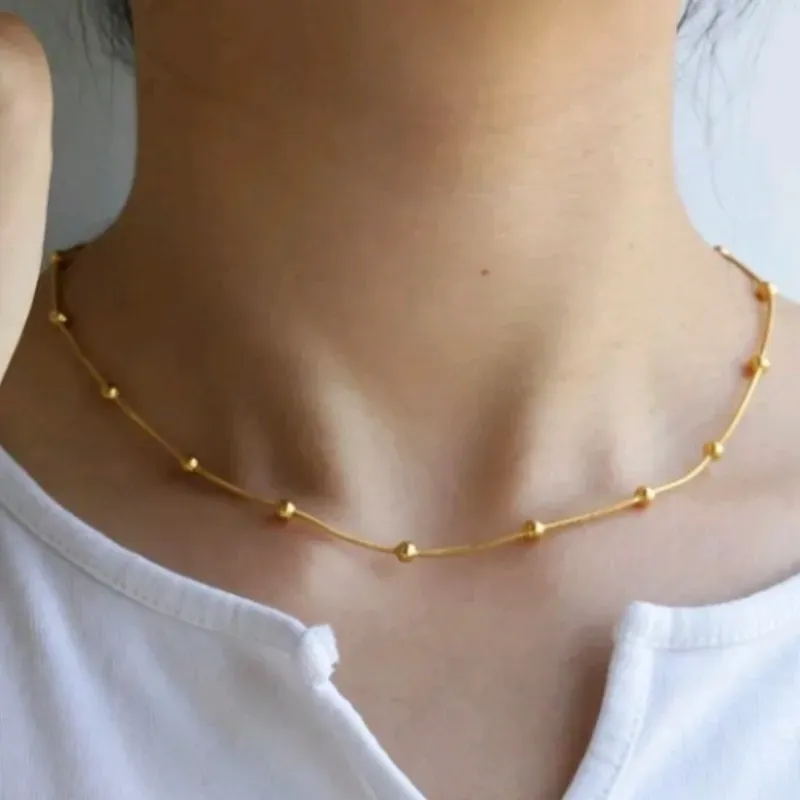 Collar dorado de acero inoxidable