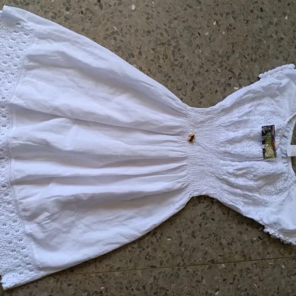 Vestido de hilo blanco