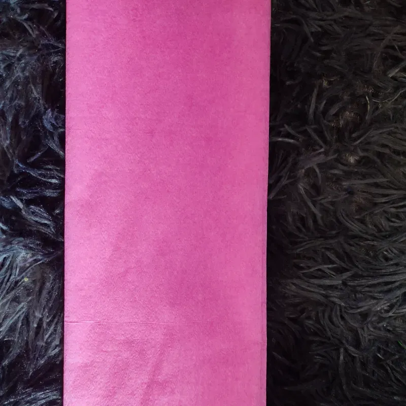 Papel crepé rosado claro