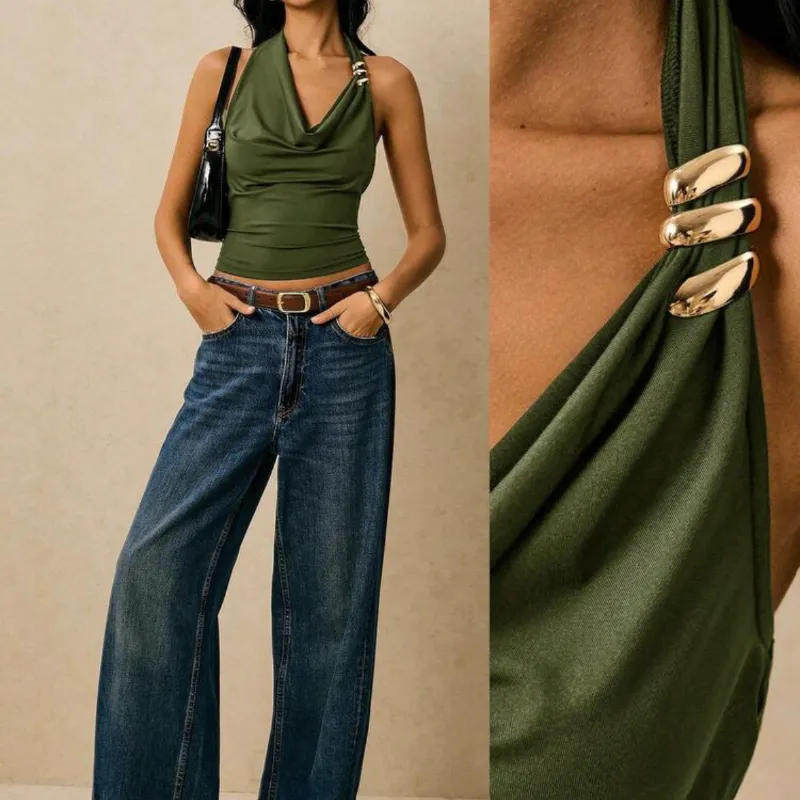 Blusa verde con detalle dorado
