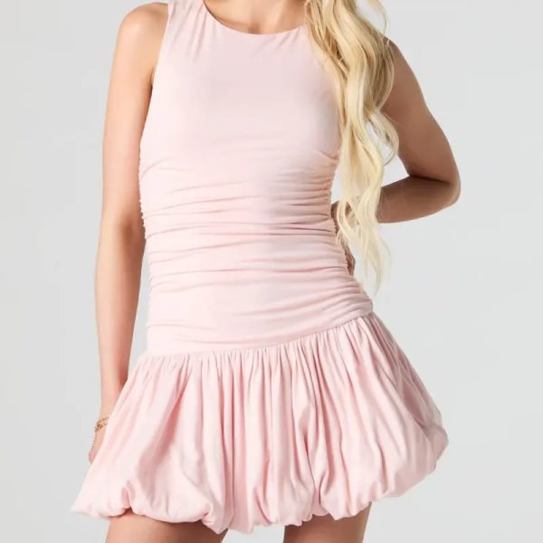 Vestido rosa bombache