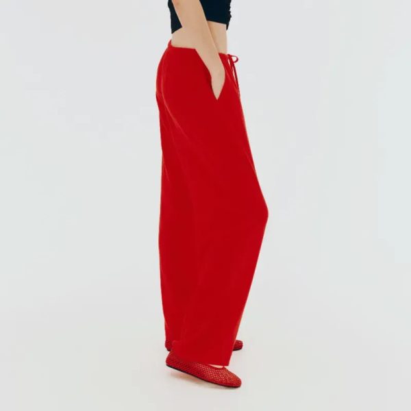 Pantalón recto con cordón de ajuste