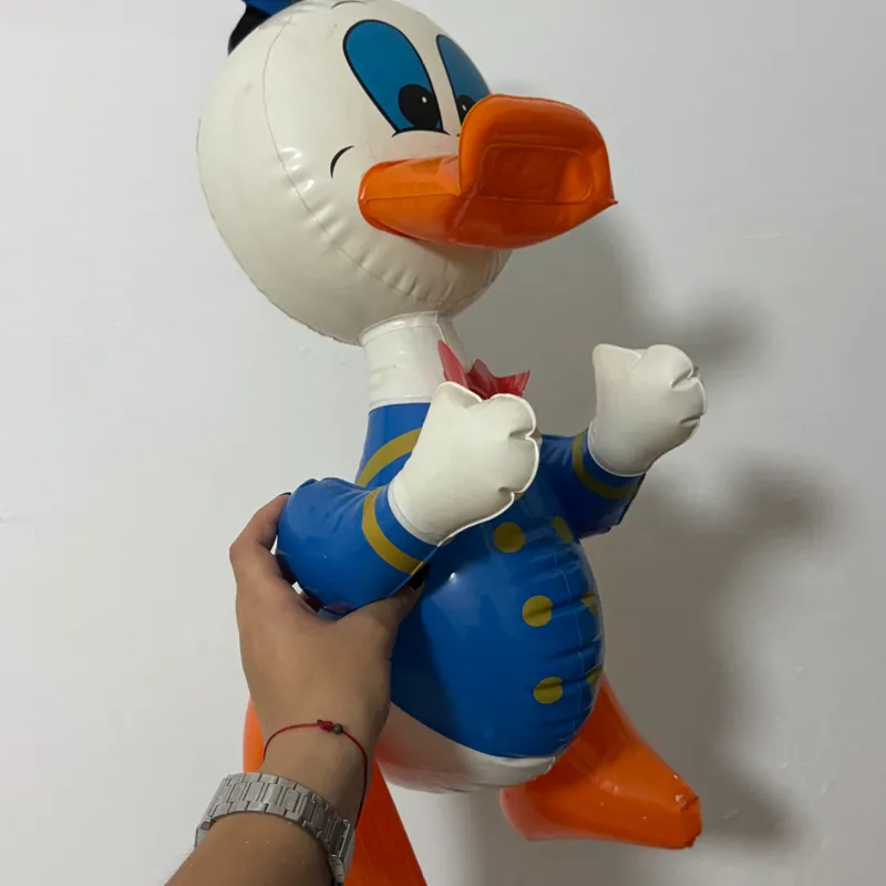Muñeco de pato Donald inflable