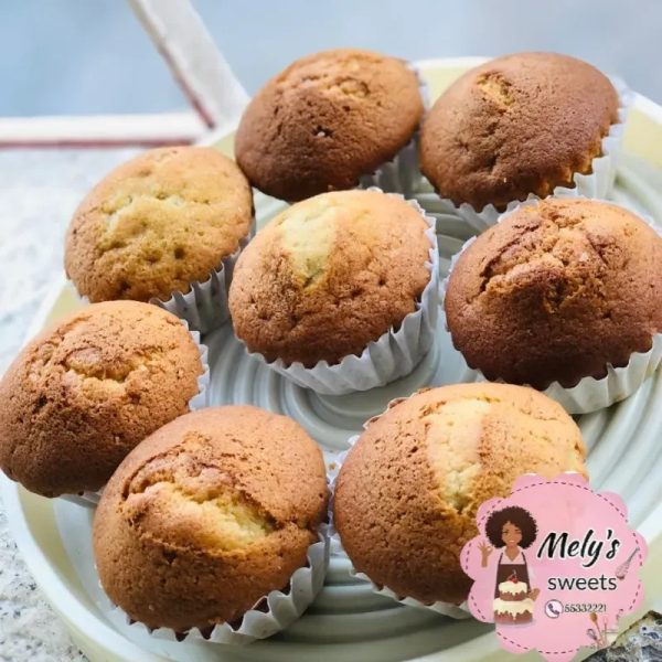 Docena de Cupcakes simples