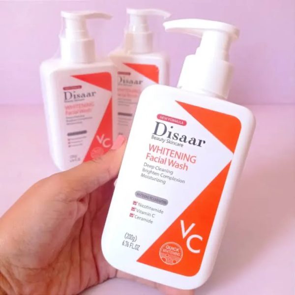 3000 pesos Gel limpiador de Vit C y Niacinamida