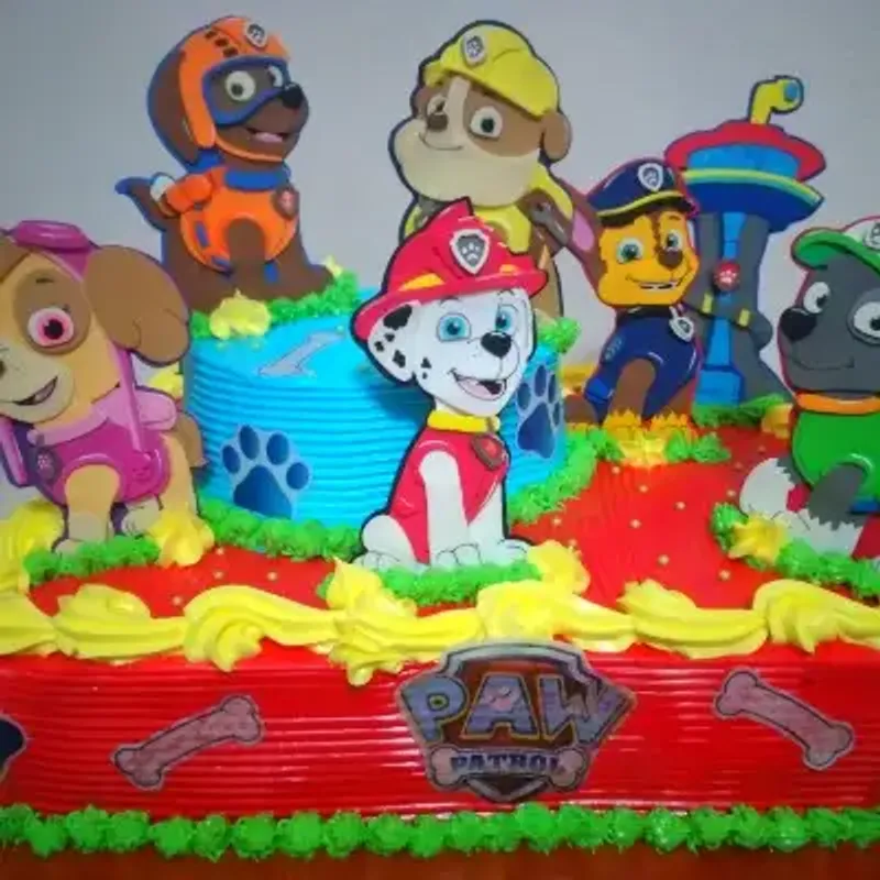 Cake de media plancha 40x30cm con bola 17cm