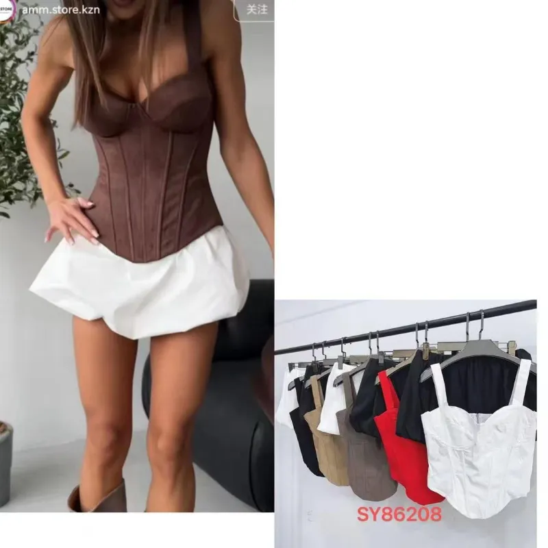 Conjunto Falda Globo + Blusa Corset.