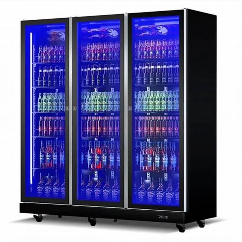 Exhibidora XINGN 3 PUERTAS