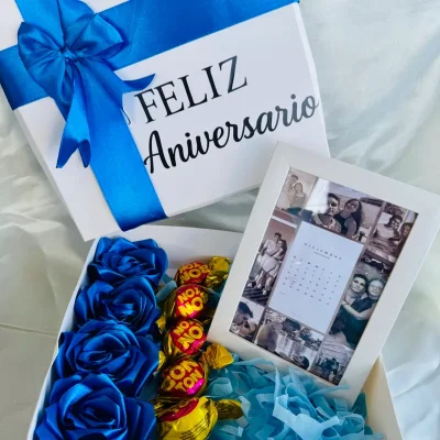 Caja con cuadro y bombones