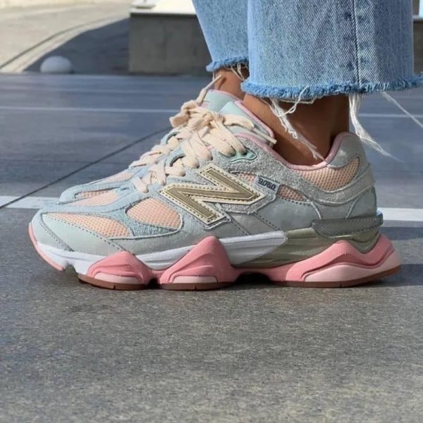 New Balance 9060