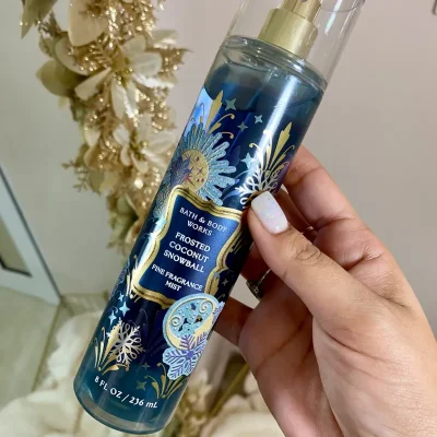 Frosted Coconut Snowball