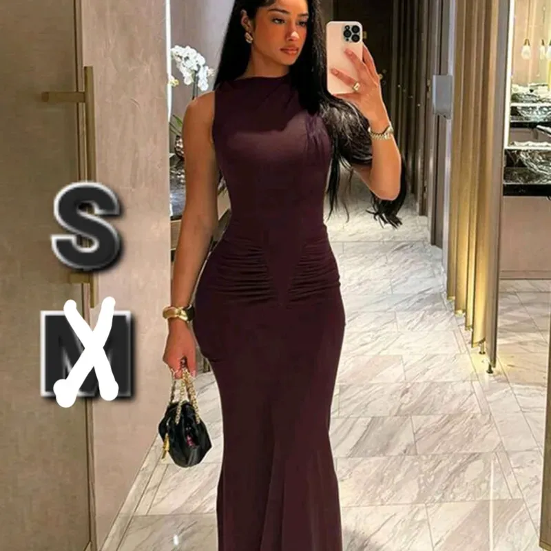 Vestido Plisado de Cuello Redondo sin Mangas