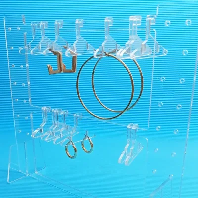 Expositor de aretes con percheros