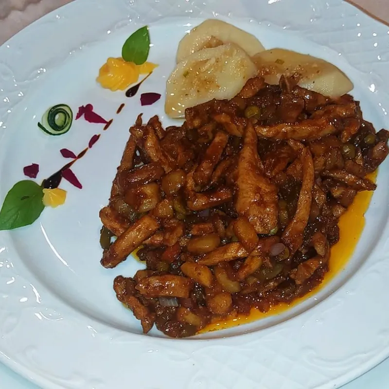 Fajitas de cerdo con salsa tropical