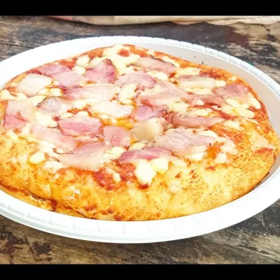 PIZZA DE TOCINETA " LA SENSACIÓN "