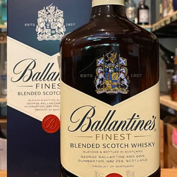 Whisky Ballantine's