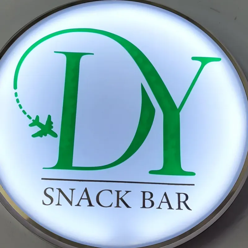 Cartel lumínico acrílico vinilo y pvc