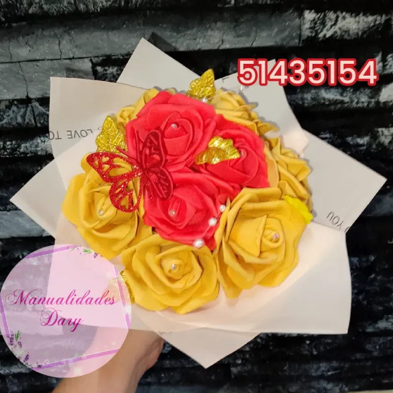 Ramo 9 rosas grandes