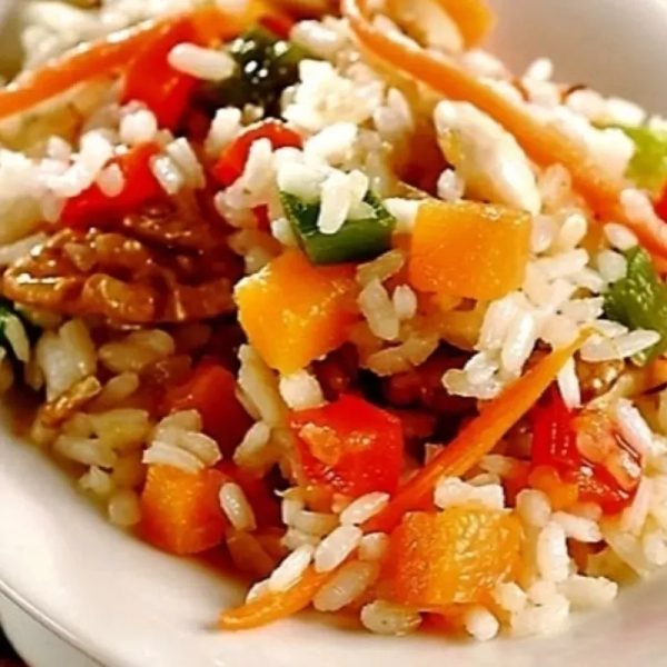 Arroz salteado con vegetales