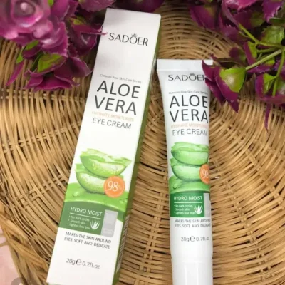 Contorno para ojos de aloe vera