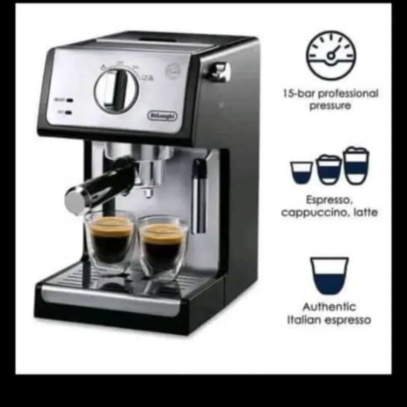 Máquina de café espresso. Marca De'Longhi.