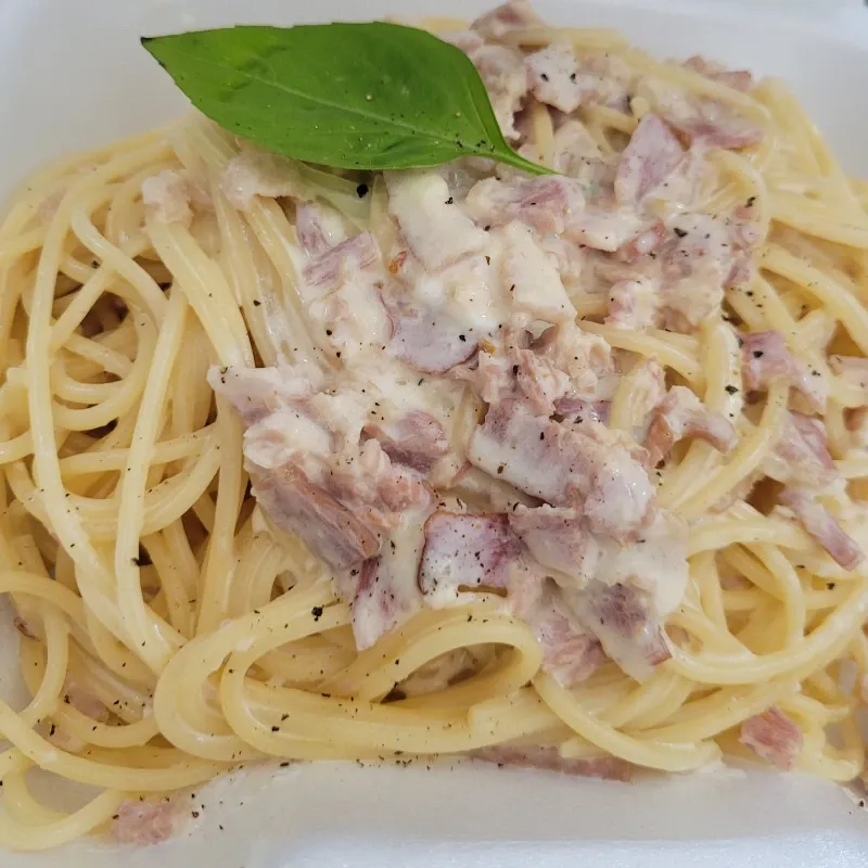 Pasta Carbonara con Queso Parmesano 372gr