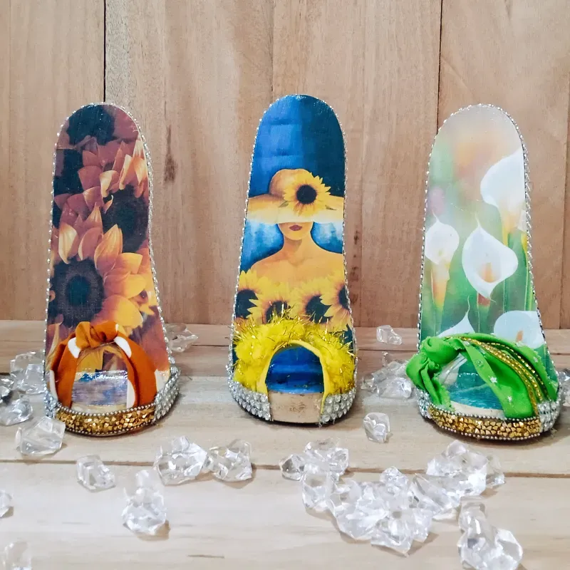 Tacones portacelulares