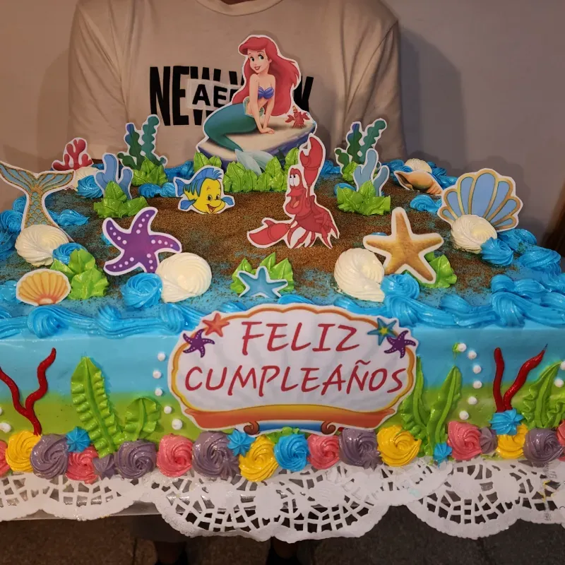 Cake capuchino temática sirena Ariel