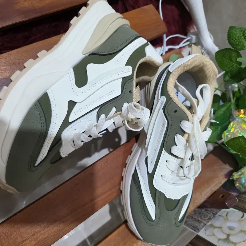 Zapatillas para dama Face2Face #38 verde militar