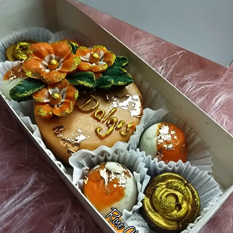 Caja personalizada para finos detalles.