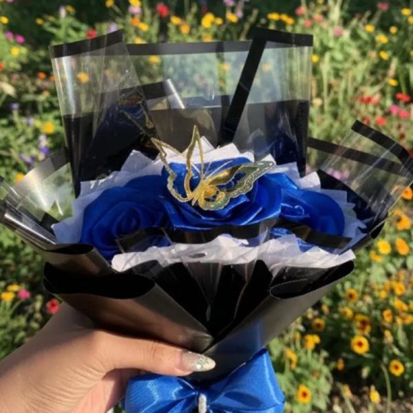 3 Rosas con 