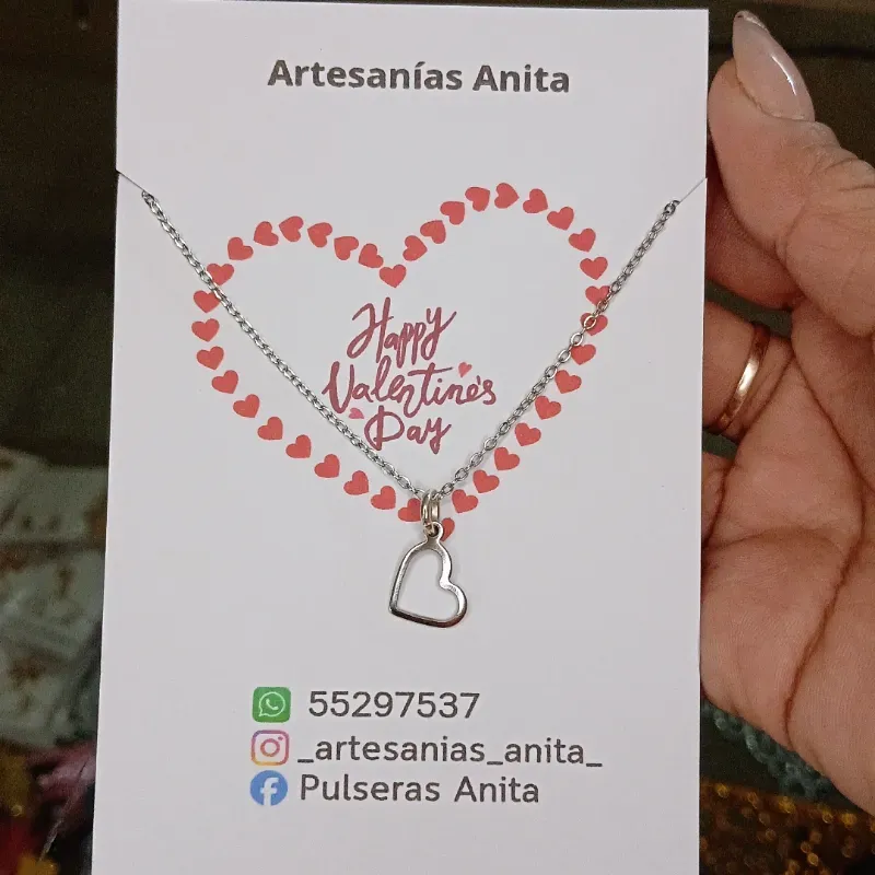 Cadena con dije de corazón
