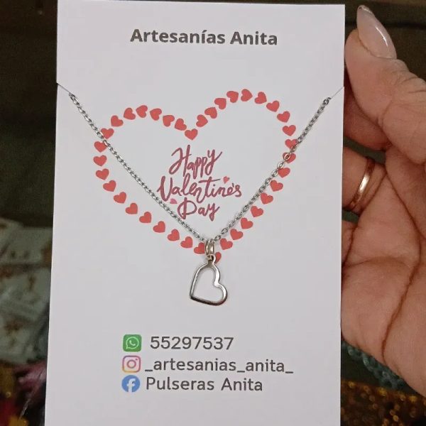 Cadena con dije de corazón
