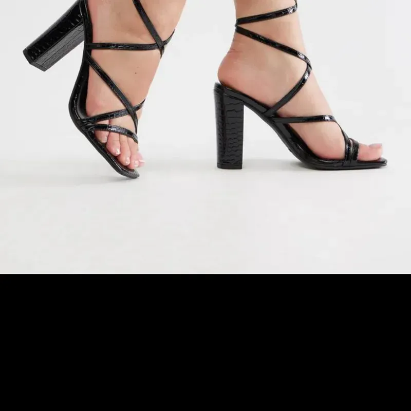 Tacon negro cocaleca