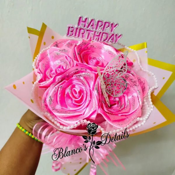 Ramo de 7 rosas eternas con purpurina
