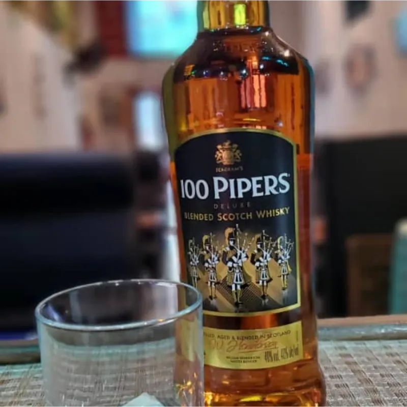 100 Pipers