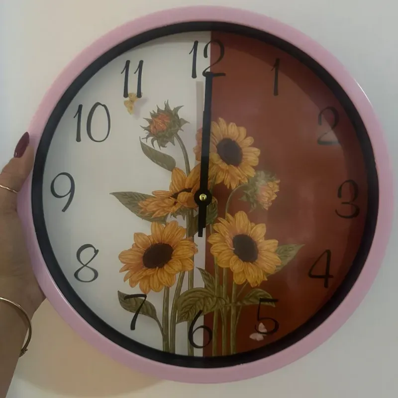 Reloj de pared, 4500 CUP