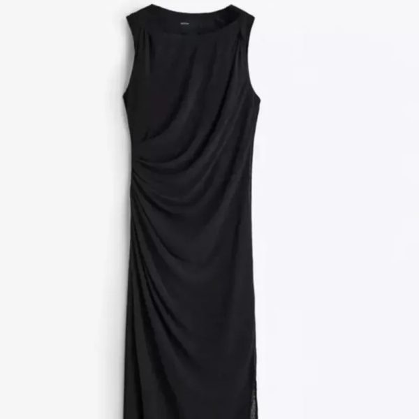 Vestido Negro MIDI Fruncido en los Hombros