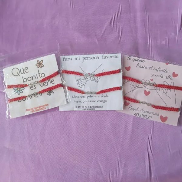 Pulseras tejidas infinito rojo