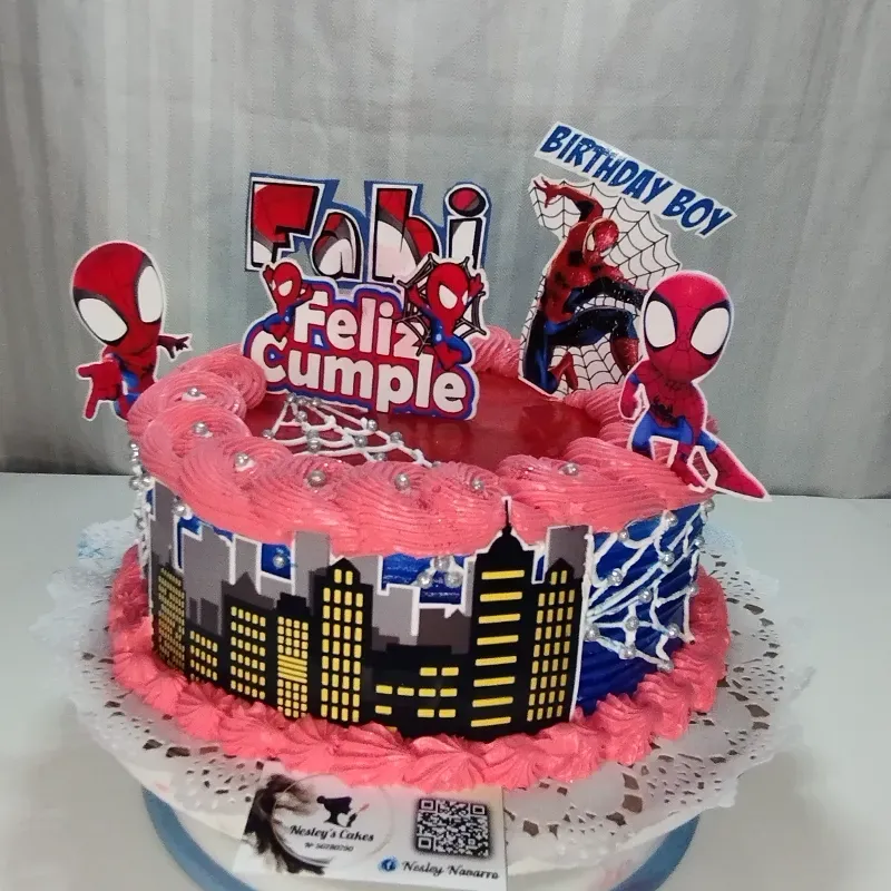 Cake con temática de Spiderman