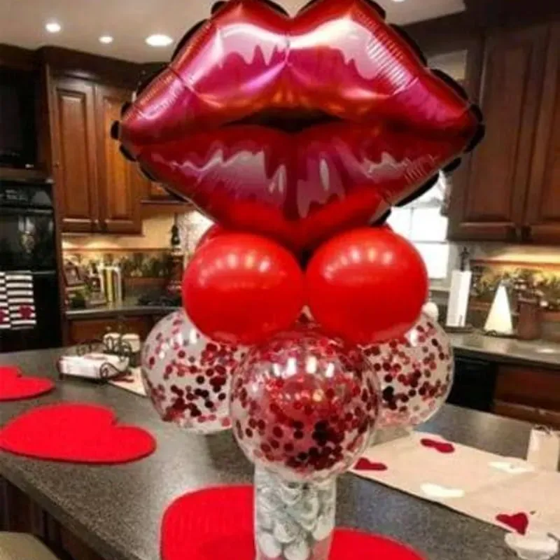 04 Set con globo en forma de labio