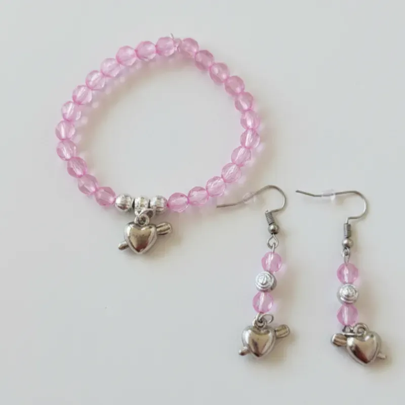 Pulsos de cuentas de cristal con aretes.