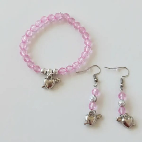 Pulsos de cuentas de cristal con aretes.